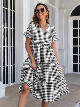 Dress Wholesale Plaid ruffled skirt V-neck short sleeved women's new large swing mid length skirt cotton linen plaid dre