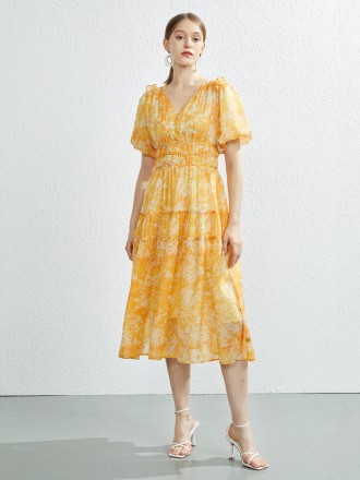 Dress Wholesale French printed V -neck bubble sleeve big swing vacation, photo dress, waist temperament, retro skirt