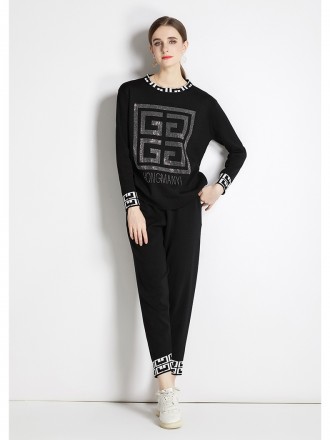 New Hot Diamond Pattern Fashionable Foreigner Round Neck Pullover Reduced Age Knit Set