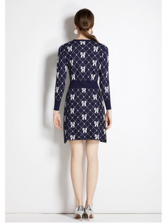 High -end knitted dress autumn and winter new lady temperament is thin French bow small incense skirt