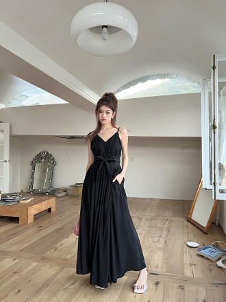 Summer New French Elegant Open Back Pure Desire Lace up Dress Women's V-neck Long Dress