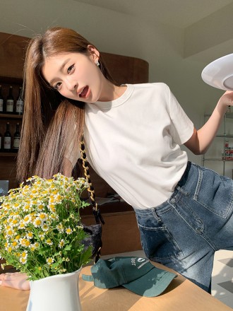 Summer New Cotton White Versatile T-shirt Women's Basic Casual Simple Round Neck Short Sleeve Top