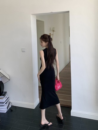 Summer New Sleeveless Square Neck Tank Top Dress Women's Slim Fit Wrap Hip Fishtail Skirt