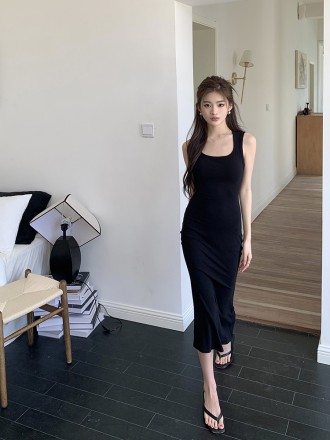 Summer New Sleeveless Square Neck Tank Top Dress Women's Slim Fit Wrap Hip Fishtail Skirt